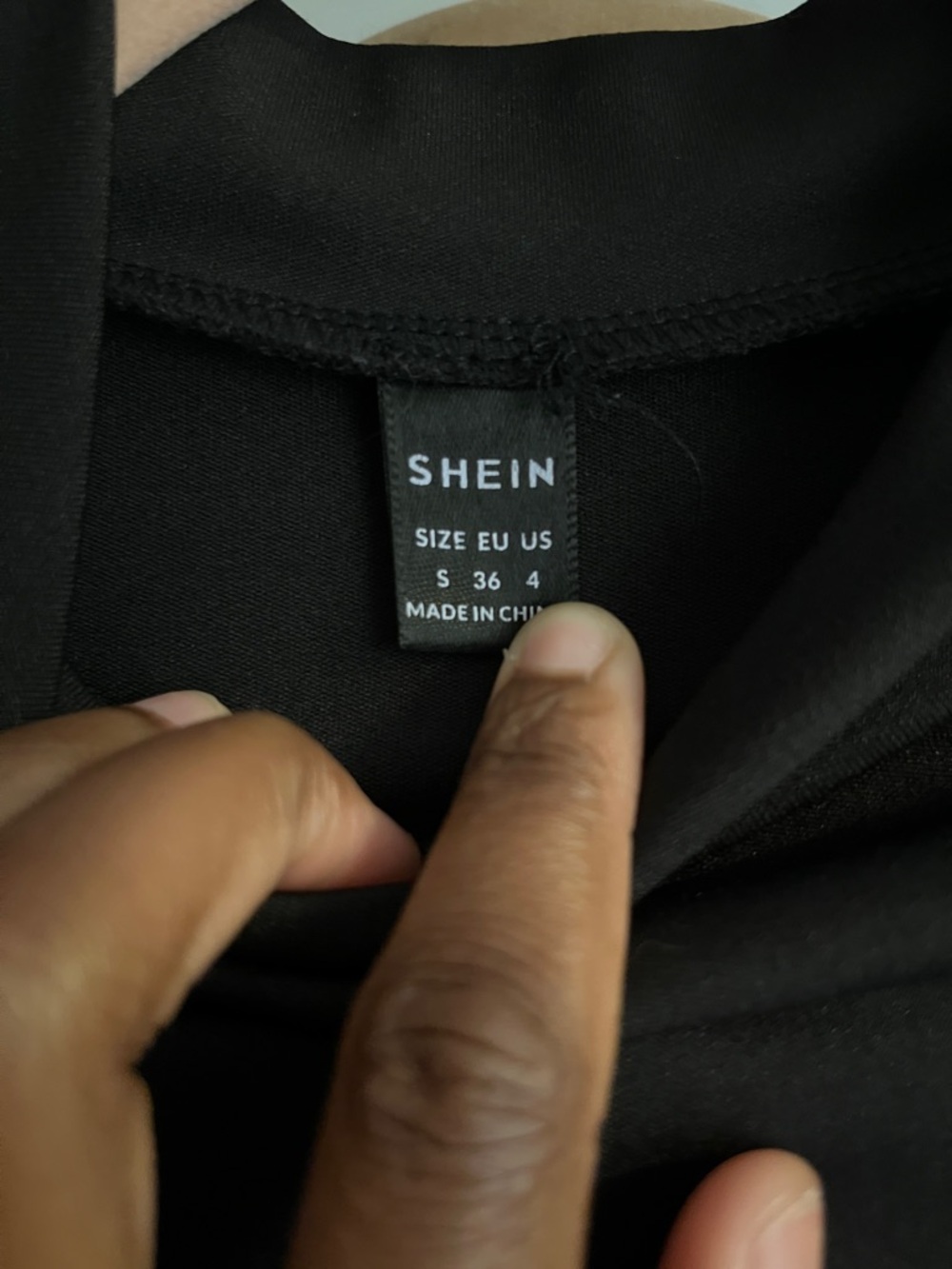 SHEIN Black Ruffle Sleeve One-Piece Bodysuit - Picture 4 of 5